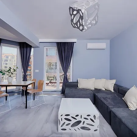 Botabara Del Mar Boutique Apartahotel